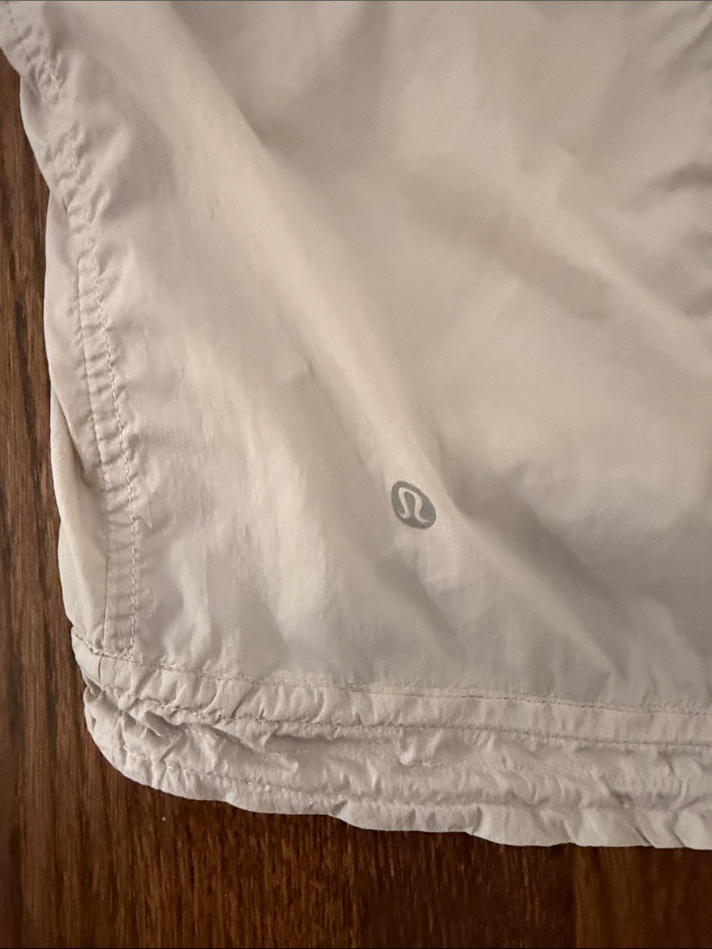 lululemon Light Gray Hooded  light weight Windbreaker Jacket - Picture 7 of 8